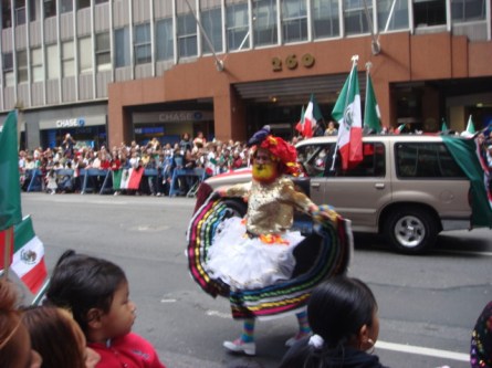 20070916-mexican-day-parade-04-bearded-guy.jpg
