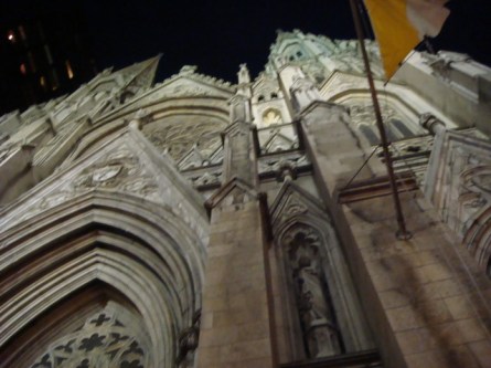 20070929-5th-ave-01-st-patricks.jpg