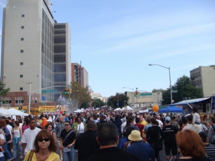 20070930-atlantic-ave-street-fair-31.jpg