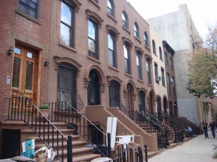 20070930-smith-street-11-brownstones-on-wyckoff-st.jpg