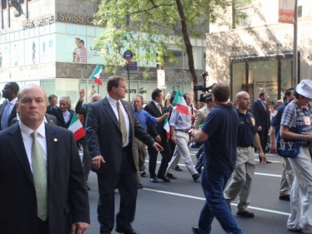 20071008-columbus-day-parade-30-mayor-bloomberg.jpg