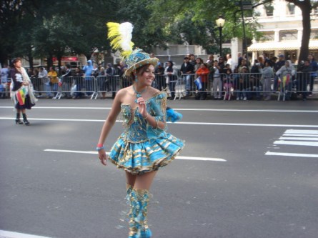 20071014-hispanic-columbus-day-19-dancers.jpg