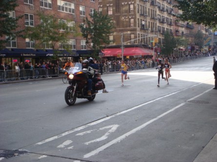 20071104-ny-marathon-26-more-women-runners.jpg