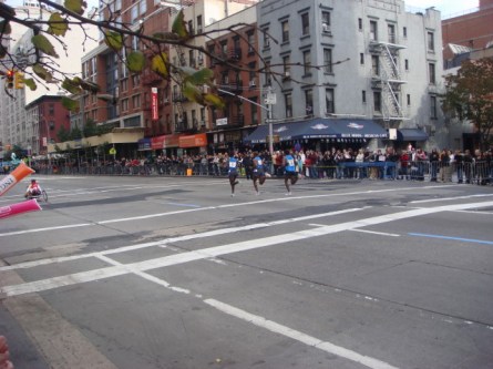20071104-ny-marathon-52-runners-with-bigger-crowds.jpg