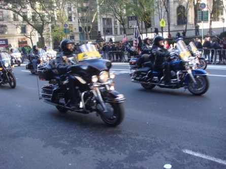 20071111-veterans-day-parade-09-patriot-guard-riders.jpg