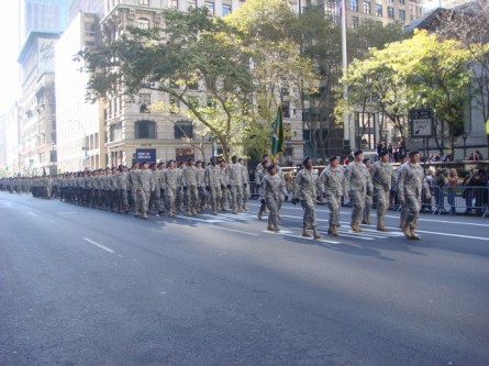 20071111-veterans-day-parade-54-rrc.jpg
