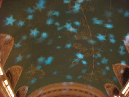 071209-grand-central-kaleidoscope-05-ceiling-lights-begin.jpg
