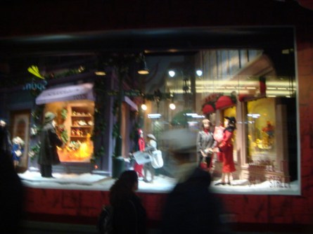 20071220-macys-window-16-miracle-on-34th-santa-in-civilian-dress.jpg