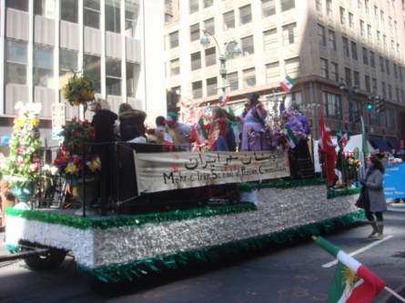 20080330-persian-day-parade-49-connecticut-school-float.jpg